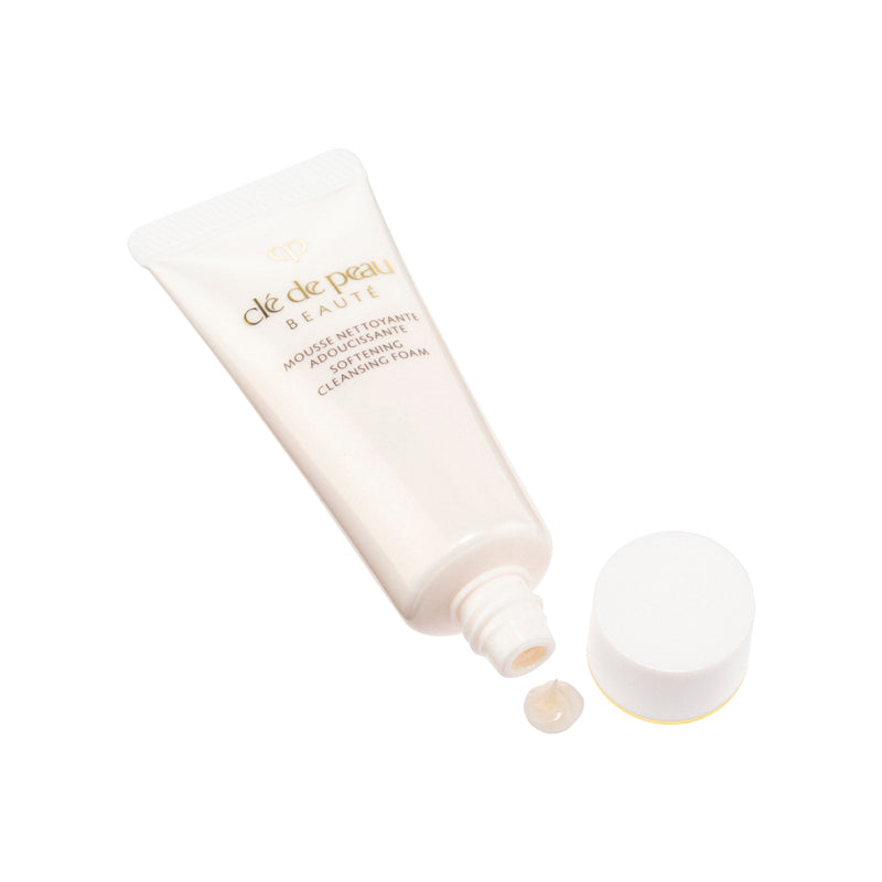 Clé de Peau Softening Cleansing Foam 20ml