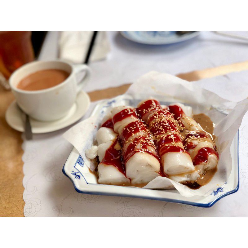 The Upper Steamed Rice Roll (With Sweet Sauce, Soy Sauce, Sesame Sauce) 220G - Random Package